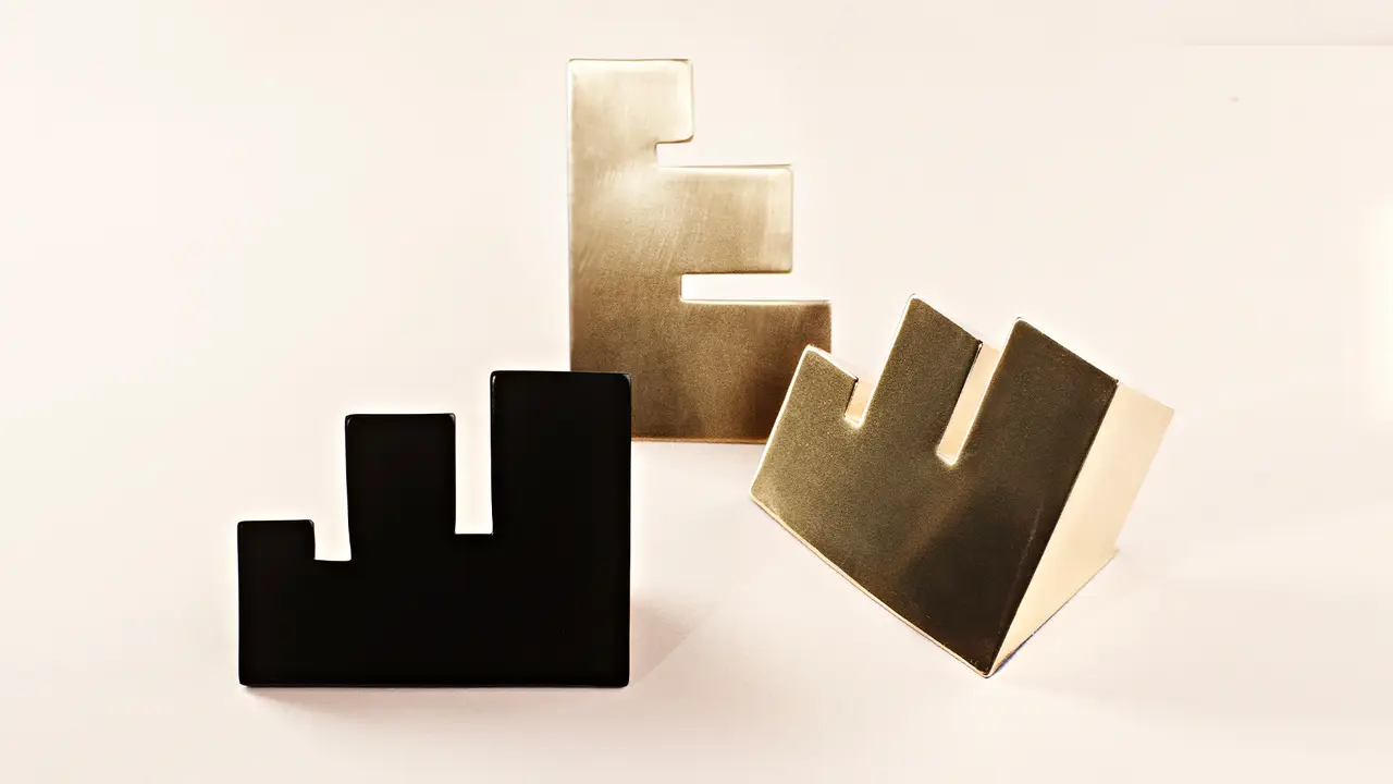 Effie vaaleanpunainen