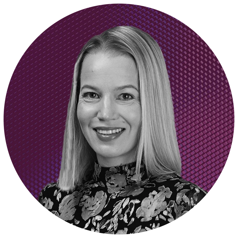 Leena Komulainen 800x800.png